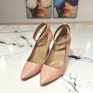 Light pink women’s heels/pumps with ankle strap size 8.5 US
